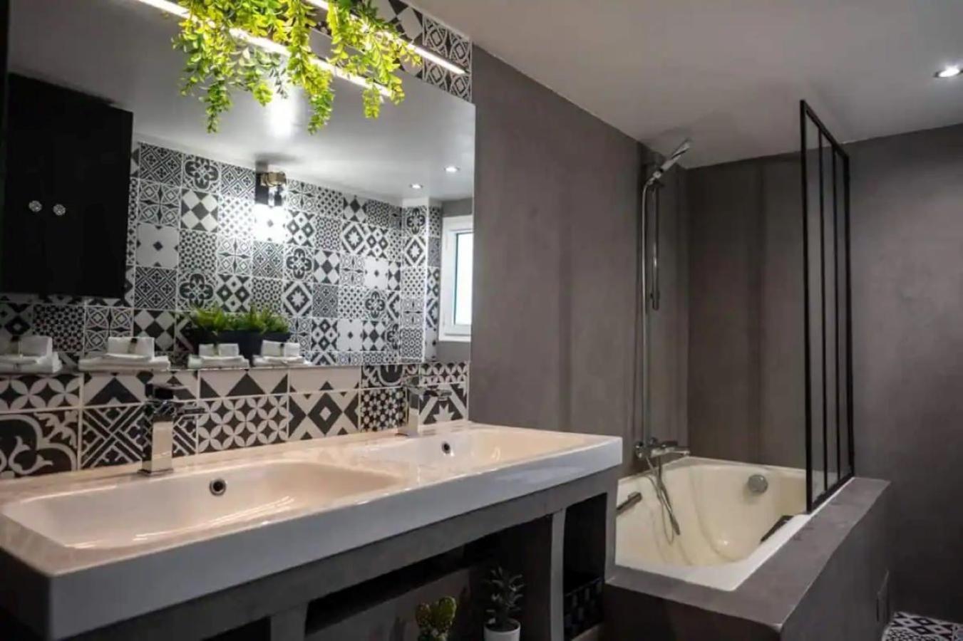 Appartement Avec Mezzanine Nice Eksteriør bilde